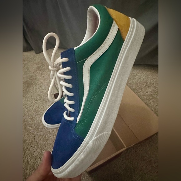 Vans Old Skool, Men’s Size 10, Yacht Club - Picture 2 of 5